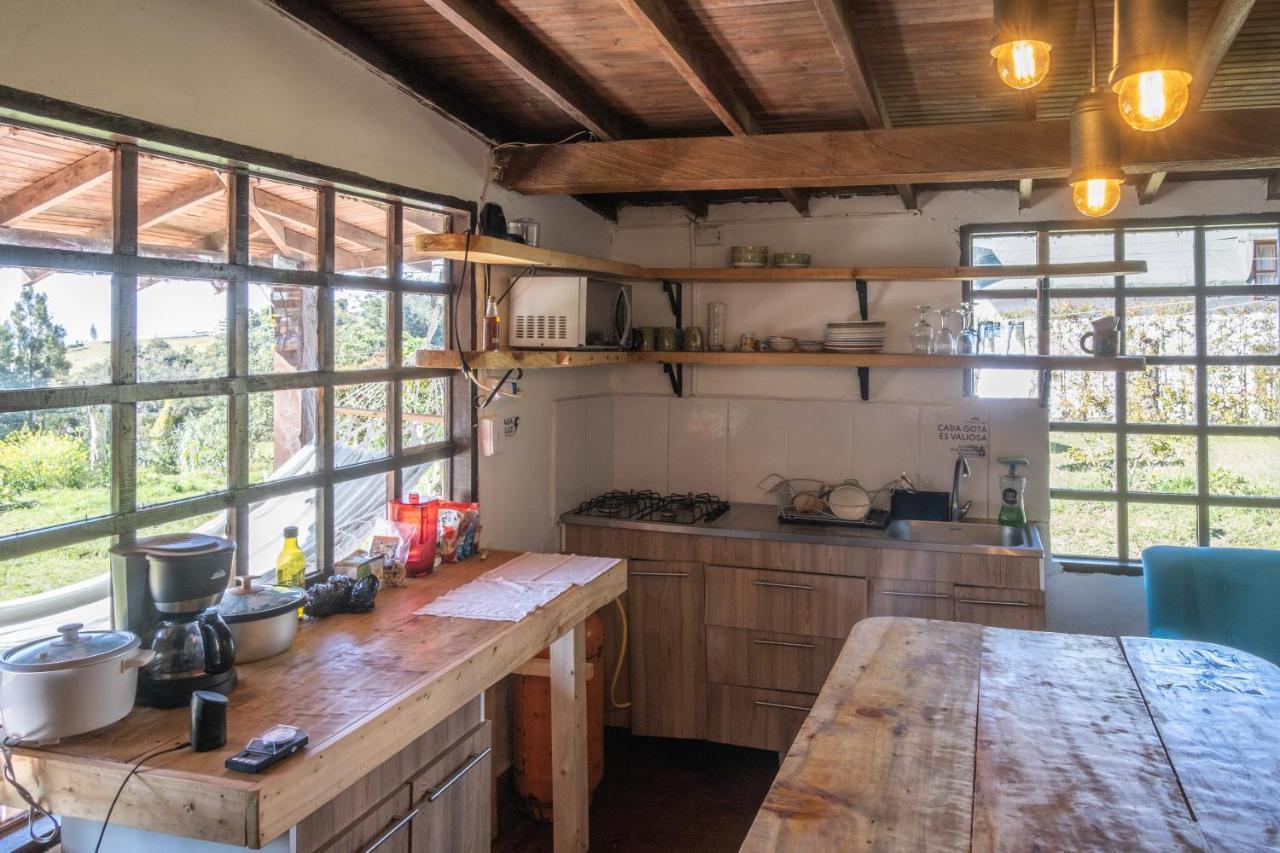 Casa Profunda - Santa Elena Guest House Medellín Eksteriør bilde
