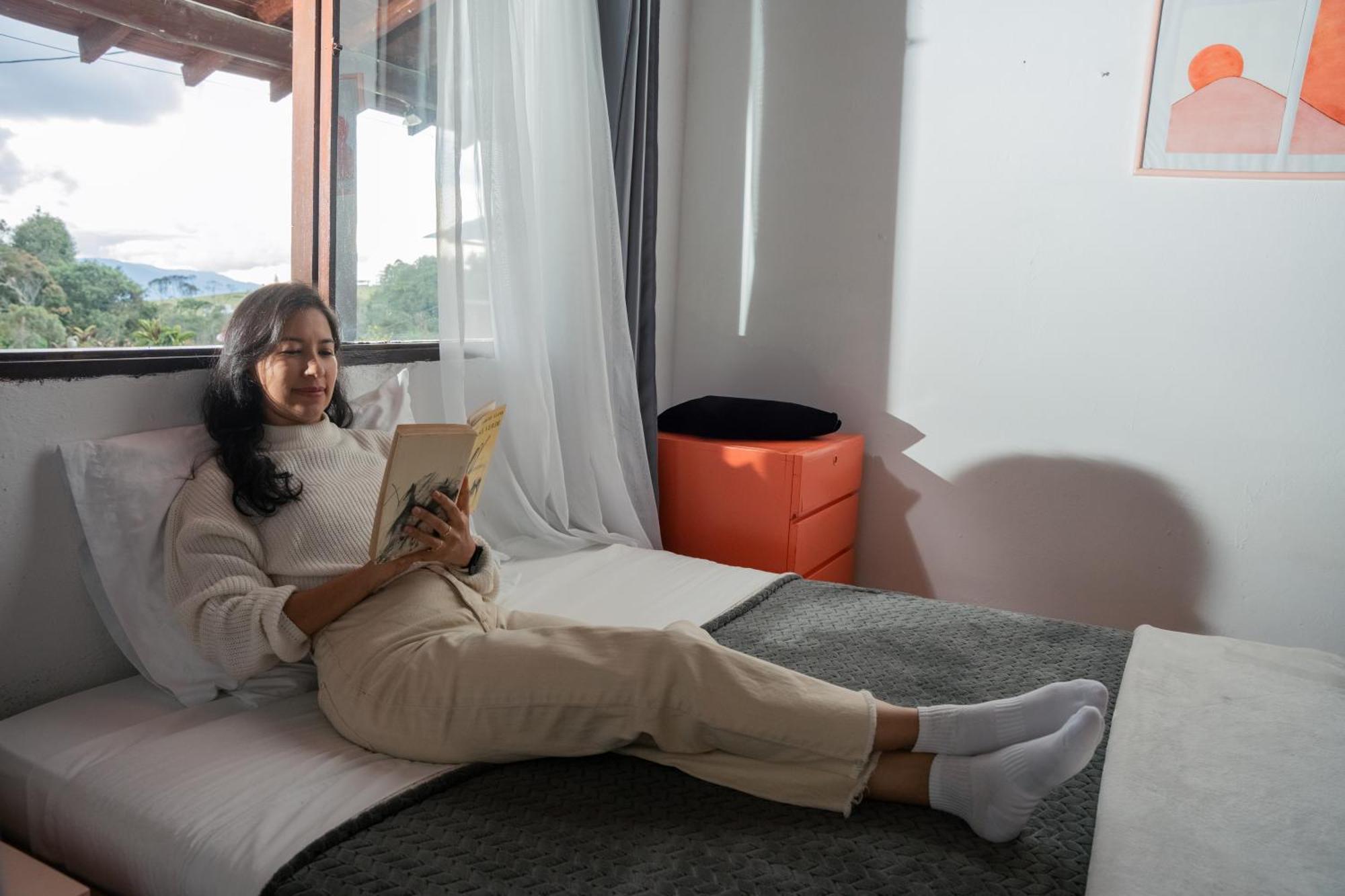 Casa Profunda - Santa Elena Guest House Medellín Eksteriør bilde